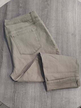 Style & Co. Women's Olive-Tone Straight Leg Chinos
